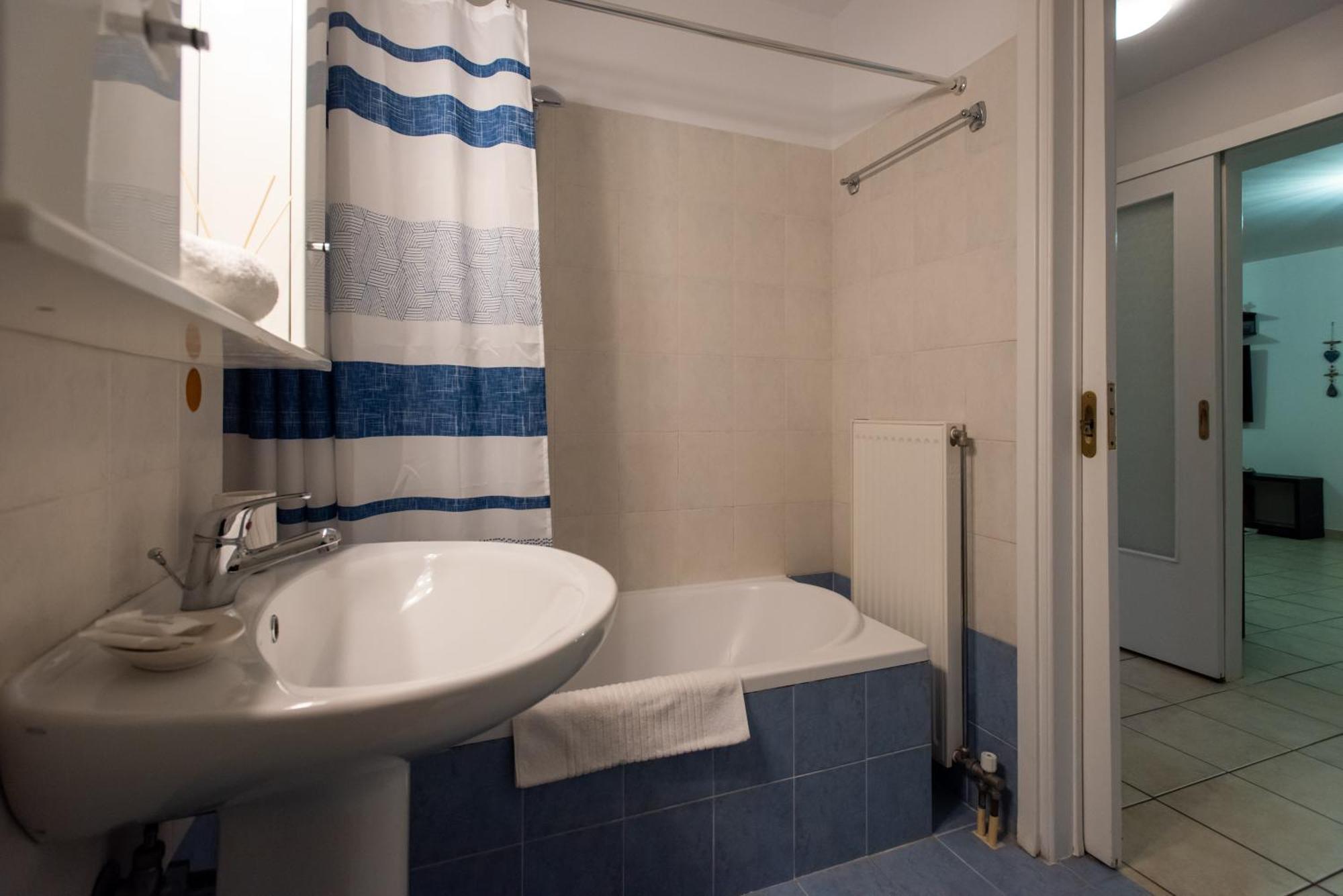 Kg Acropolis Escape Spa Apartment Αθήνα Εξωτερικό φωτογραφία